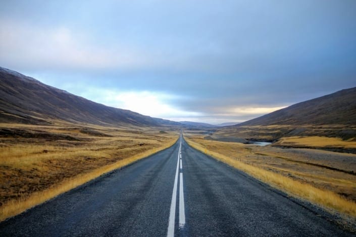 road-2599843_1920