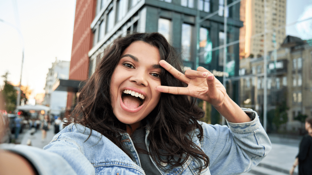 great travel apps for student groups
